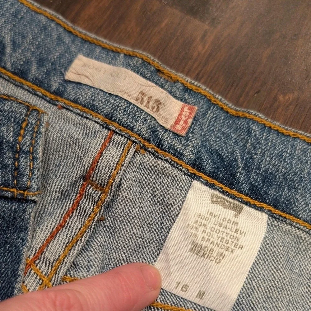 Vintage Levis 515 Jeans Women 16 36x31 Bootcut Mid Rise Stretch Denim Distressed